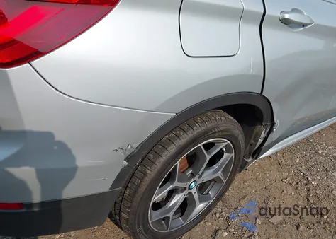 2016 BMW X1 xDrive28I из США, поврежденный, VIN WBXHT3C38GP883724